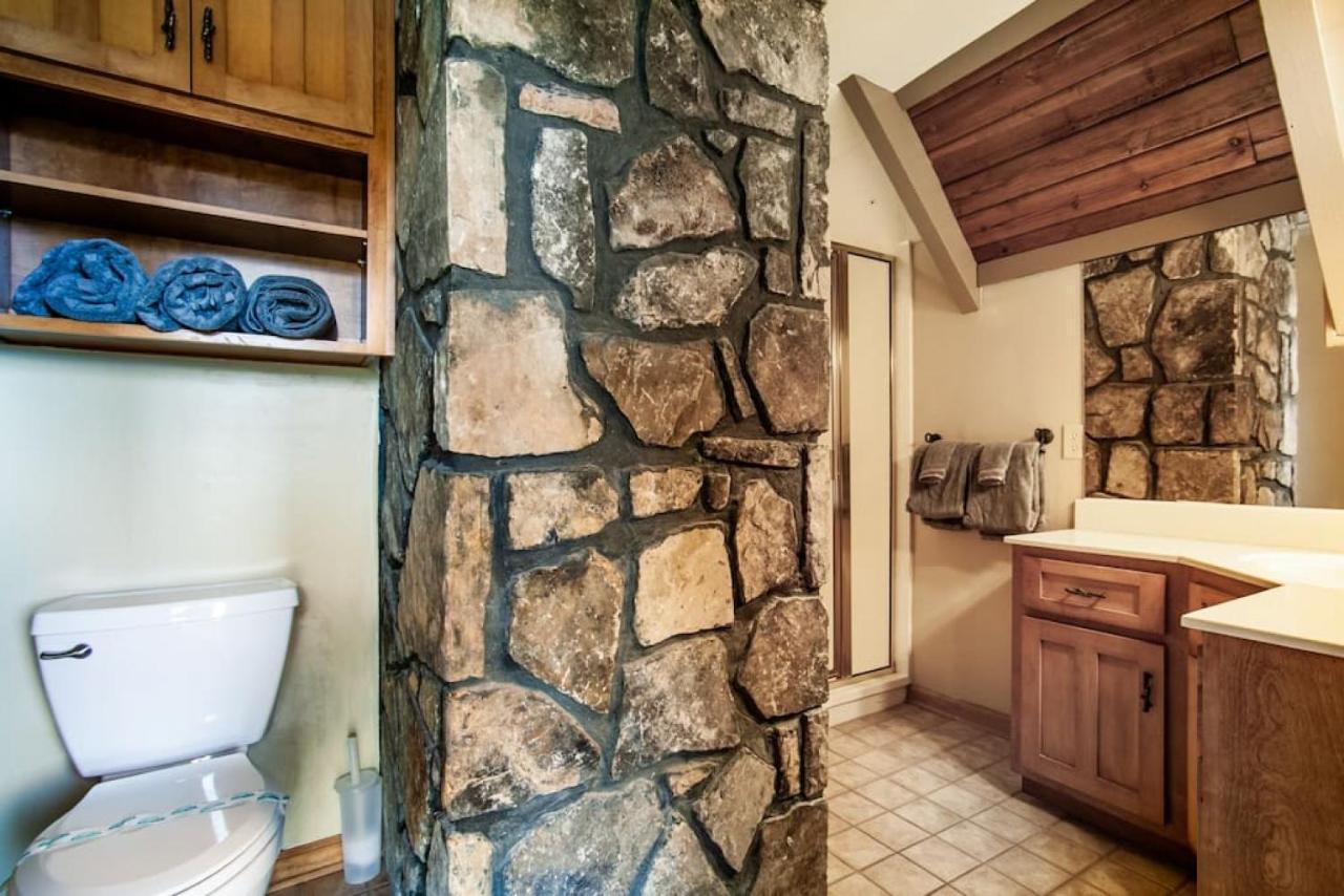 Bear View Chalet With Hot Tub And Near Ober Gatlinburg Exterior foto